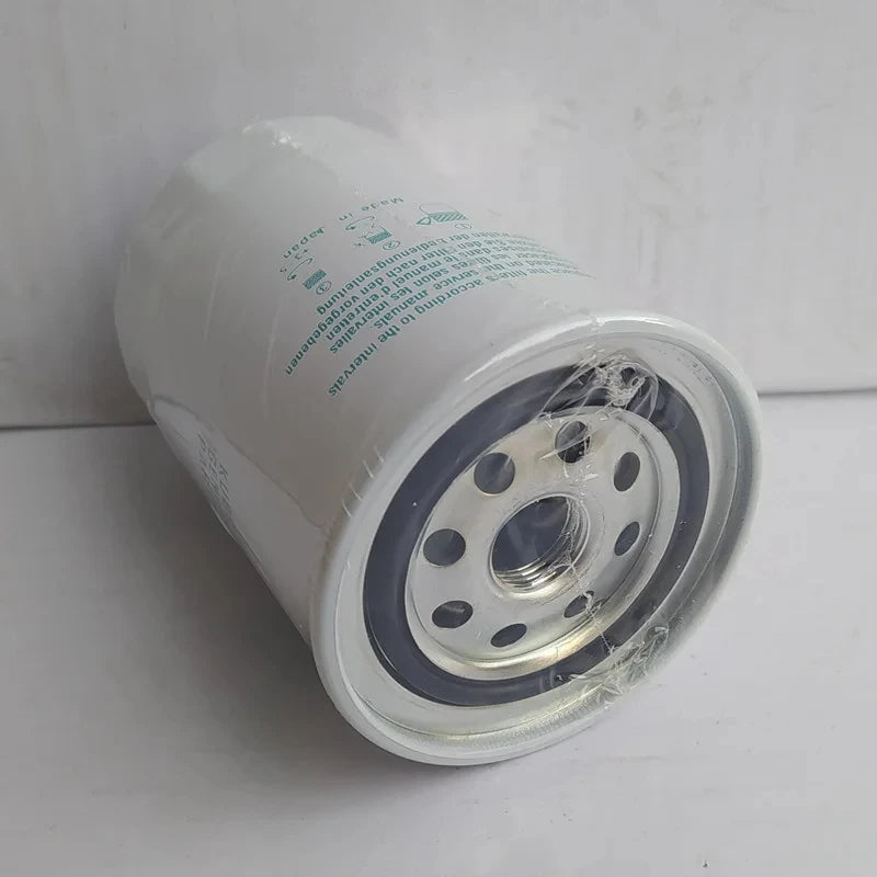 Part number HH166-43560 diesel filter element is suitable for Kubota harvester 988/788 Kubota excavator KX183/185 Supplier