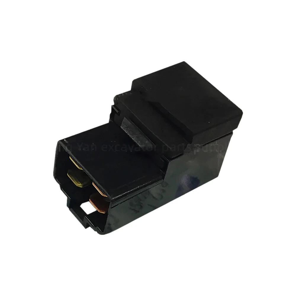 T106033720 The T1060-33720 is suitable for Kubota L5040 controller relay excavator accessories