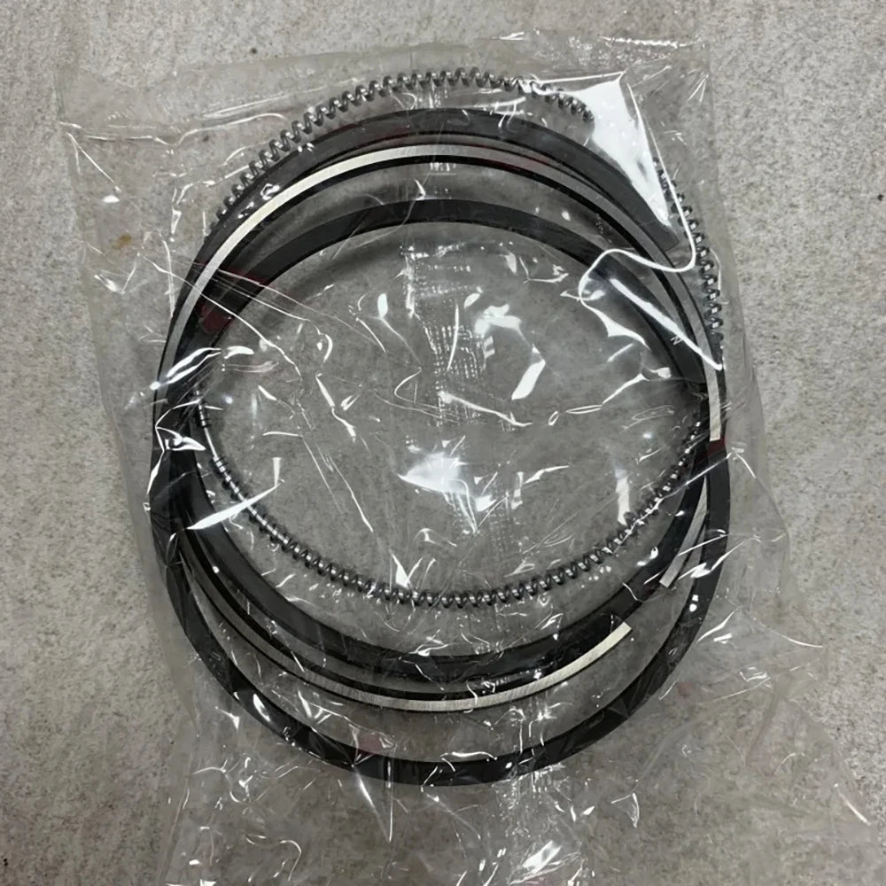 1G790-21053 1G79021053 1G790-21054 1G79021054 engine parts piston rings suitable for Kubota V2403 SM Supplier