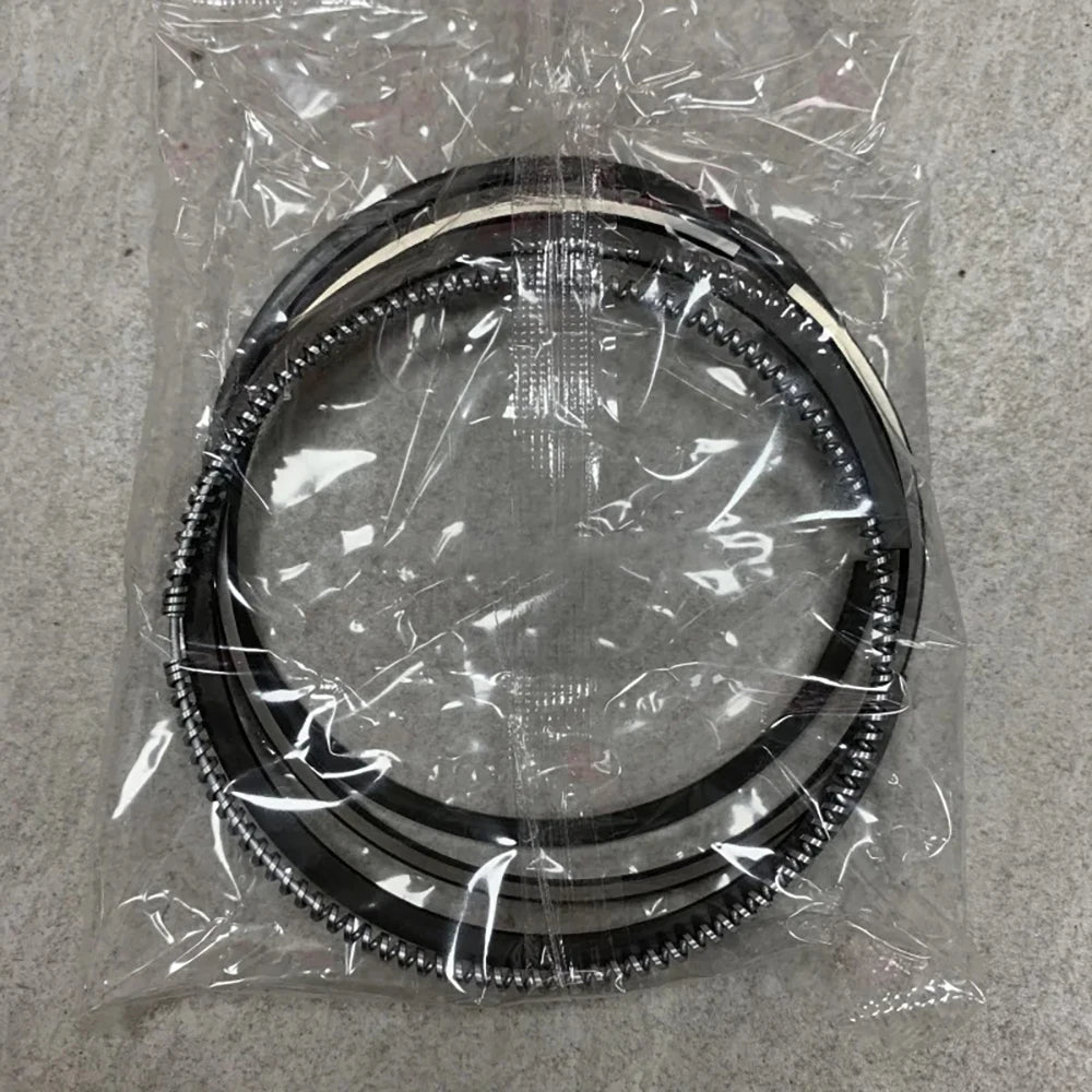 1G790-21053 1G79021053 1G790-21054 1G79021054 engine parts piston rings suitable for Kubota V2403 SM Supplier